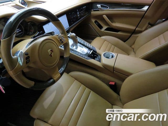 Porsche Panamera 970, 2015 7