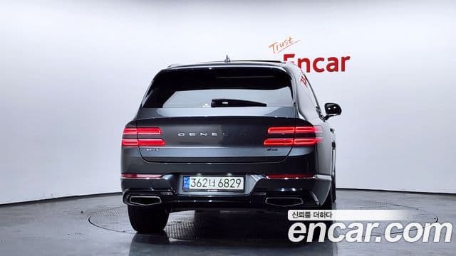 Genesis GV80, 2021 4