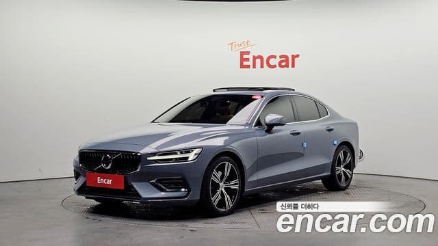 Volvo S60 3세대 B5 Inscription, 2022 1