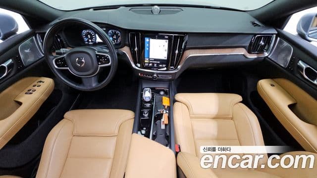 Volvo S60 3세대 B5 Inscription, 2022 7