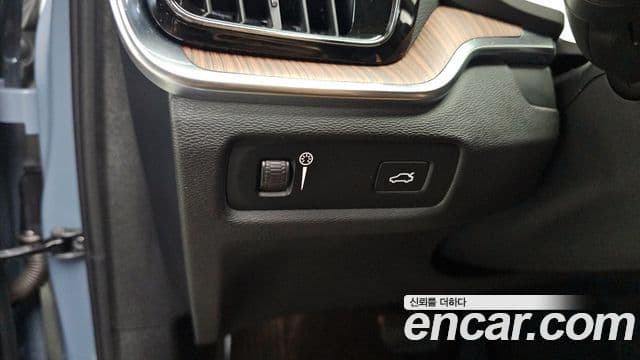 Volvo S60 3세대 B5 Inscription, 2022 13