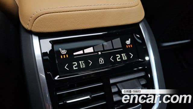 Volvo S60 3세대 B5 Inscription, 2022 18
