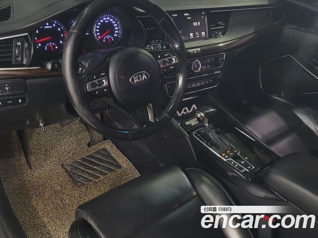 Kia All New K7 Luxury, 2018 10