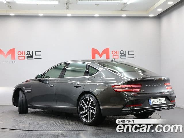 Genesis G80 (RG3) бензин 2.5 турбо 2WD, 2025 3