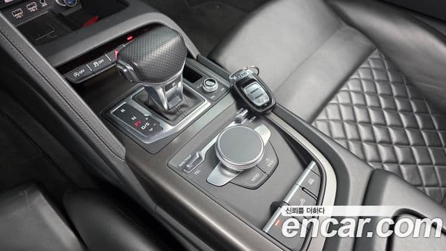 Audi R8 (4S) 5.2 V10 Spyder, 2018 9