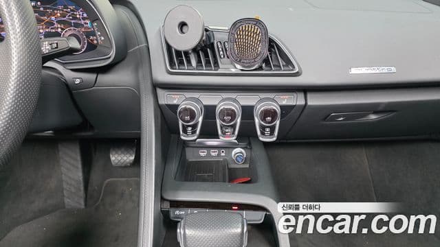 Audi R8 (4S) 5.2 V10 Spyder, 2018 13