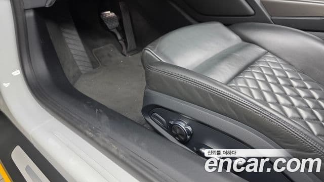 Audi R8 (4S) 5.2 V10 Spyder, 2018 15