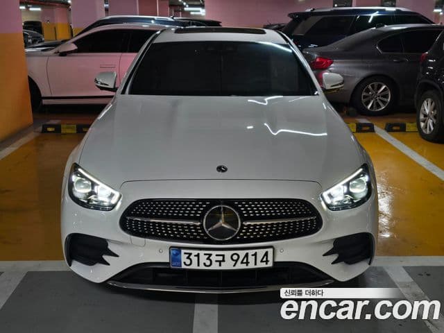 Mercedes-Benz E-класс W213 AMG Line, 2023 1