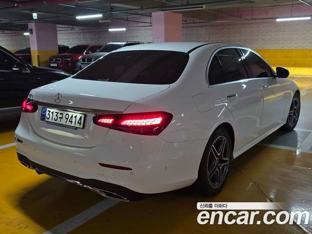 Mercedes-Benz E-класс W213 AMG Line, 2023 4