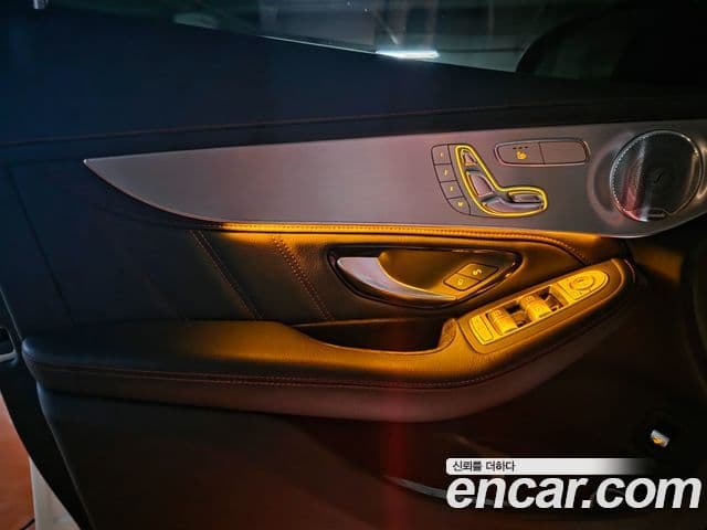 Mercedes-Benz GLC-класс X253 AMG GLC43 4MATIC купе, 2018 9