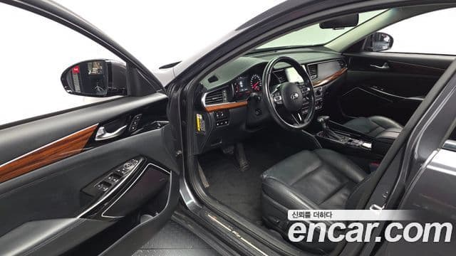 Kia All New K7 3.3 GDI Limited Plus, 2017 10