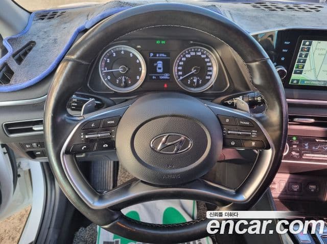 Hyundai Sonata (DN8) Premium Family, 2020 10