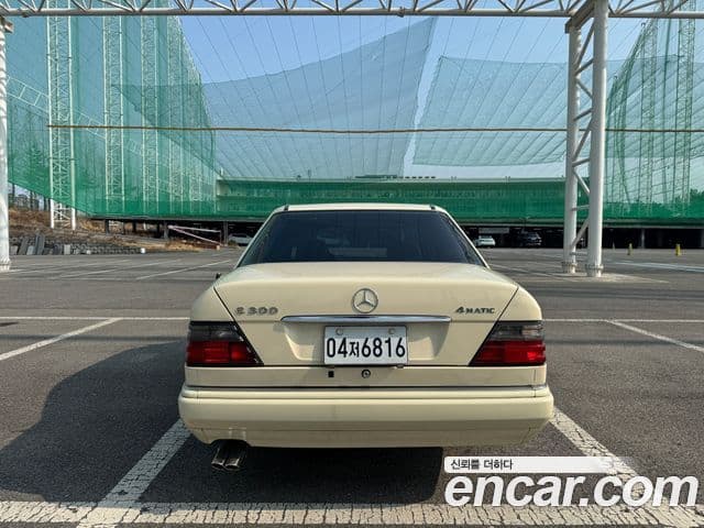 Mercedes-Benz E-класс W124, 1995 4