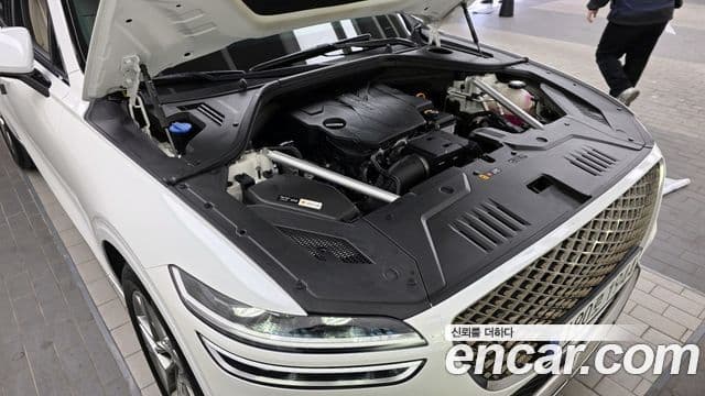 Genesis GV70, 2024 6