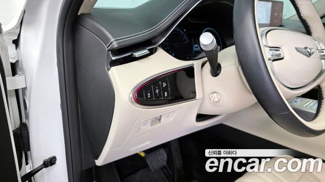 Genesis GV70, 2024 17