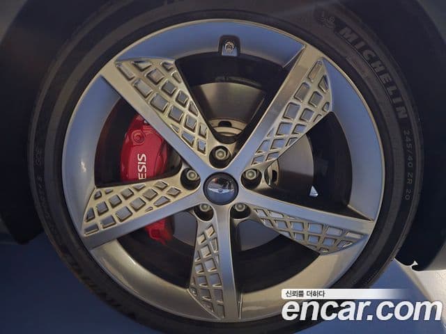 Genesis G80 (RG3) бензин 3.5 турбо AWD, 2025 4