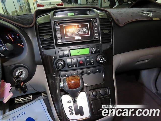 Kia Carnival R топовая версия, 2013 9
