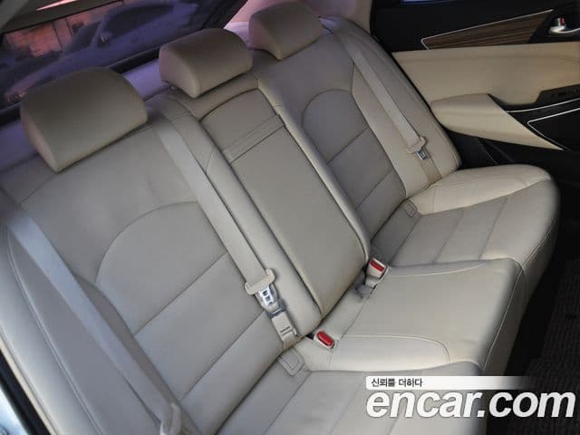 Kia All New K7 Prestige, 2017 12