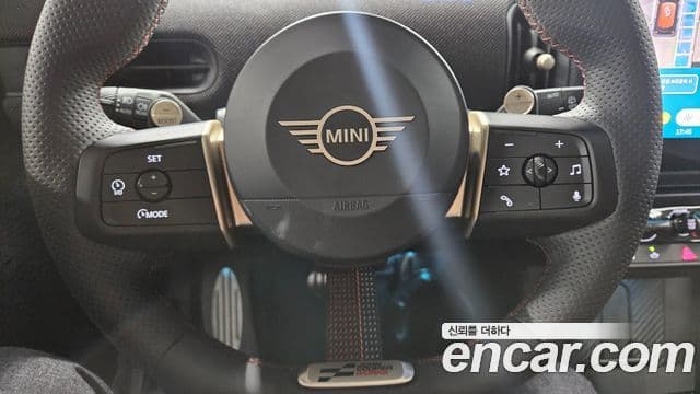 Mini Cooper S 4세대 JCW, 2025 9