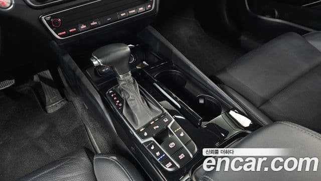 Kia All New K7 Prestige, 2016 9
