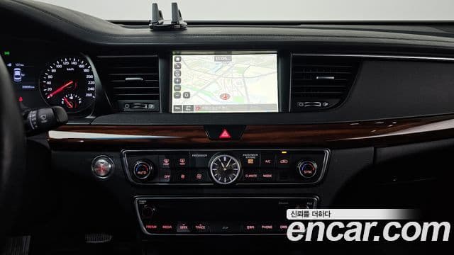 Kia All New K7 Prestige, 2016 14