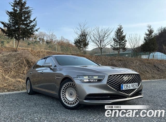 Genesis G90 Prestige, 2019 1