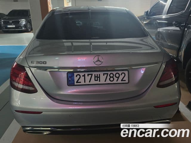 Mercedes-Benz E-класс W213 Avantgarde, 2018 6