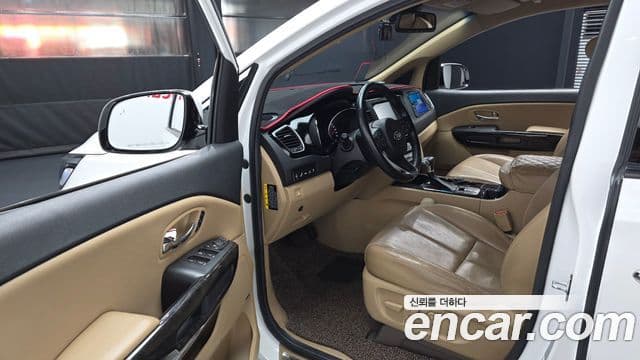 Kia The / новый New Carnival Noblesse Special, 2019 10