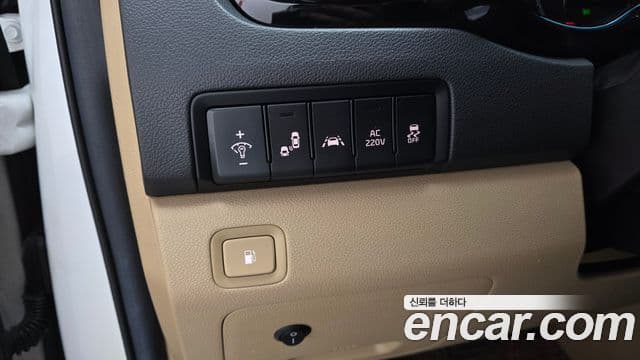 Kia The / новый New Carnival Noblesse Special, 2019 17