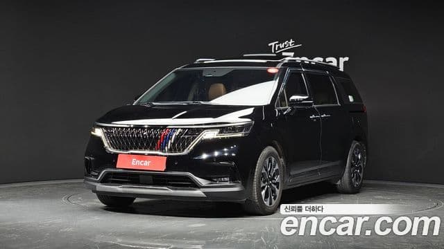 Kia Carnival 4세대 Signature, 2022 1