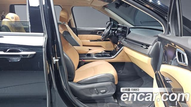 Kia Carnival 4세대 Signature, 2022 11