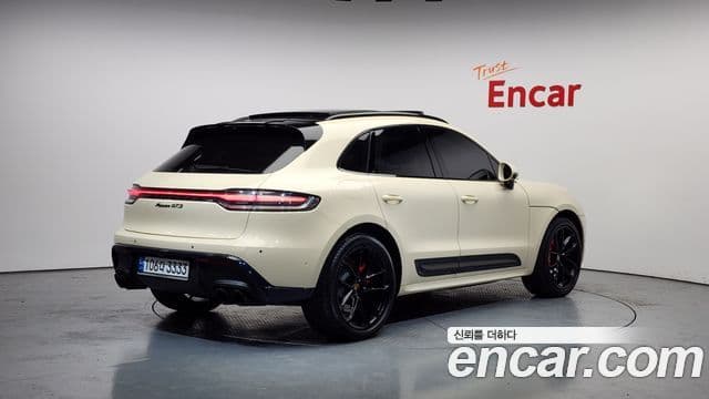 Porsche Macan 95B, 2022 2