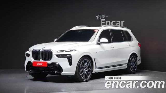 BMW X7 (G07) xDrive 40i M Sport 6인승, 2024 1