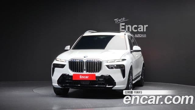 BMW X7 (G07) xDrive 40i M Sport 6인승, 2024 3