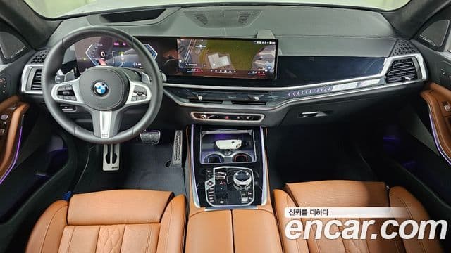 BMW X7 (G07) xDrive 40i M Sport 6인승, 2024 7