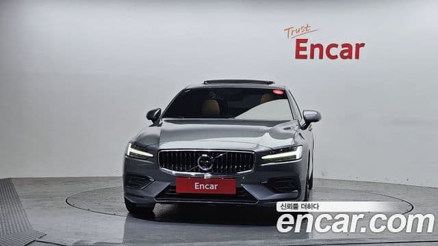 Volvo S60 3세대 T5 Inscription, 2020 3