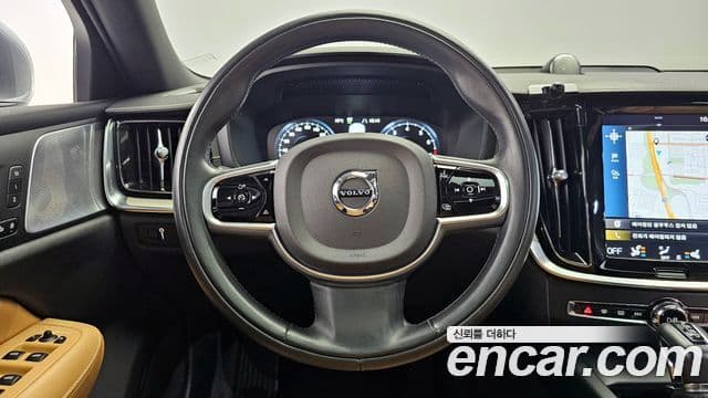 Volvo S60 3세대 T5 Inscription, 2020 13