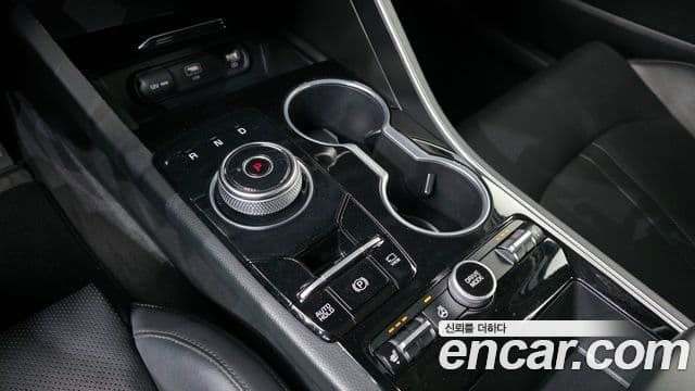 Kia K5 3세대 Standard, 2022 9