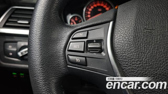 BMW 3시리즈 (F30) Luxury, 2018 18