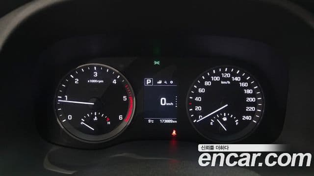 Hyundai All New Tucson Modern, 2017 8