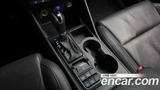 Hyundai All New Tucson Modern, 2017 9