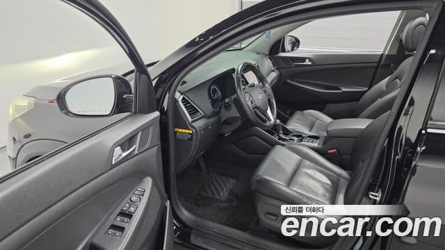 Hyundai All New Tucson Modern, 2017 11