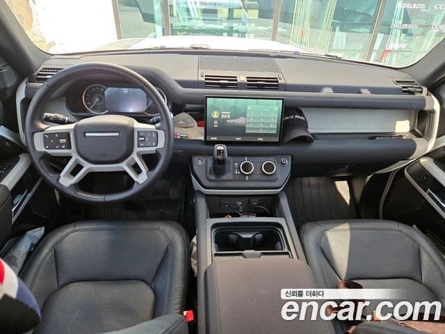 Land Rover Defender (L663) 110 D250 SE, 2023 9
