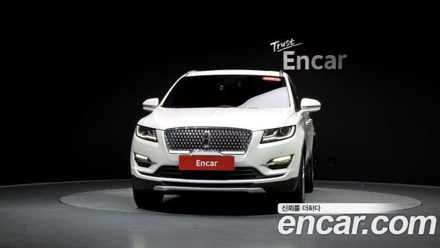 Lincoln MKC, 2019 3