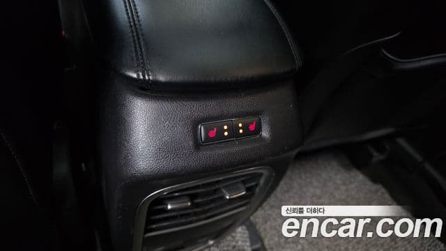 Lincoln MKC, 2019 18