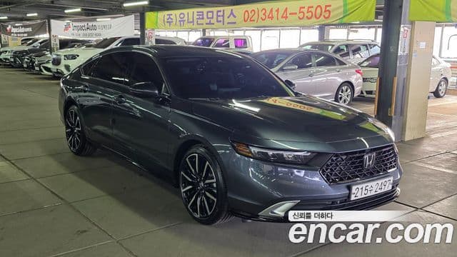 Honda Accord 11세대 2.0 гибрид Туринг (Touring), 2025 3