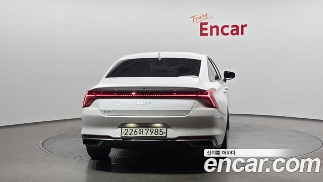 Kia K8 Standard(арендный автомобиль), 2022 4