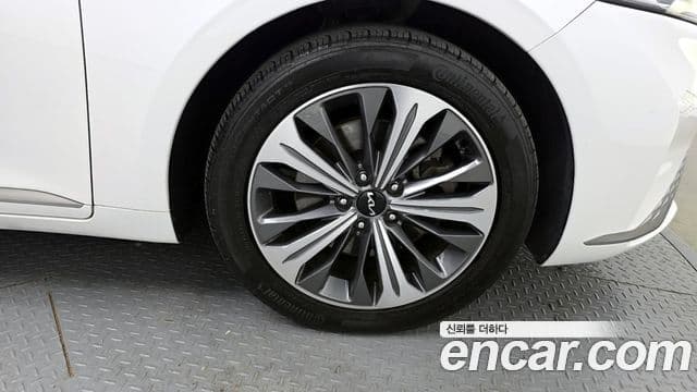 Kia K8 Standard(арендный автомобиль), 2022 все фото