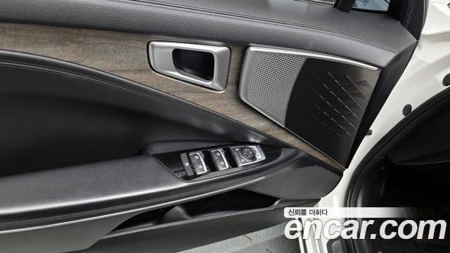 Kia K8 Standard(арендный автомобиль), 2022 18