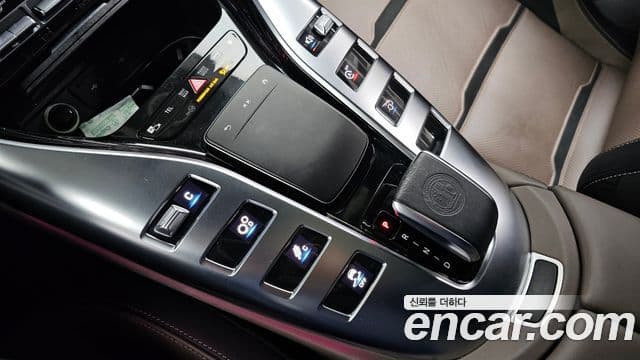 Mercedes-Benz AMG GT 4도어 43 4MATIC+, 2021 9